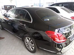 Mercedes-Benz C200 2015 Matt Black