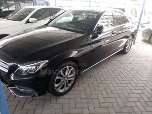 Mercedes-Benz C200 2015 Matt Black