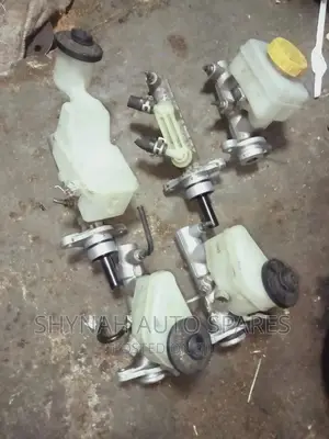 Brake Master Cylinders for Toyota Cars