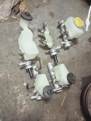 Brake Master Cylinders for Toyota Cars