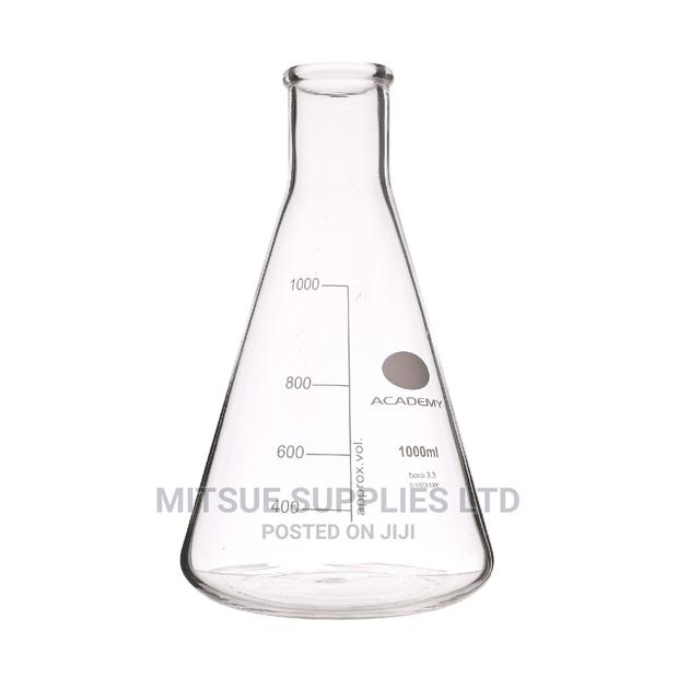 A Set of 5 Conical Flask 250ml ( Griffchem Boro 3.3)