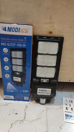 100watts Solar Street Light - main view