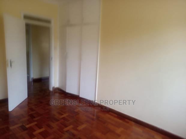 5bdrm Townhouse/Terrace in Mutero, Hardy for Rent - main view