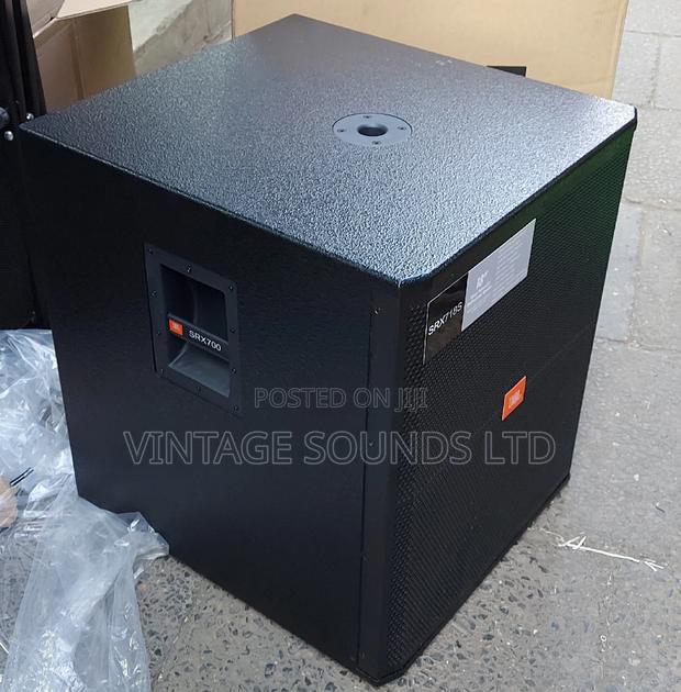 Jbl Srx718s Bass Speaker - thumbnail 2