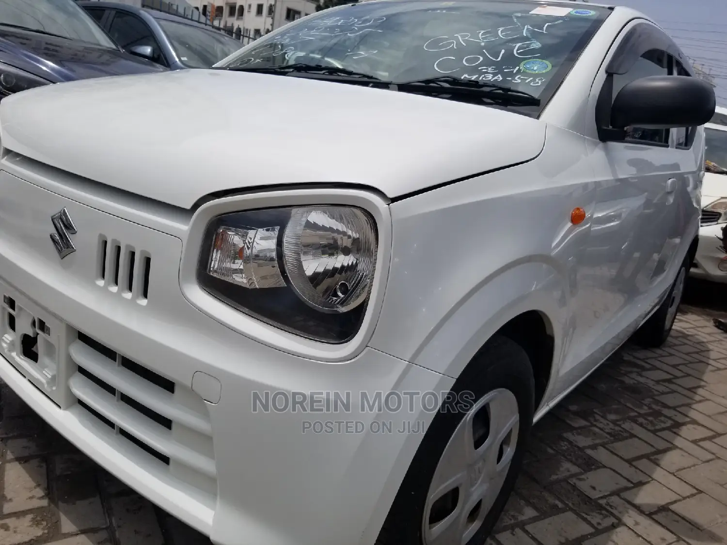 Suzuki Alto 2014 White