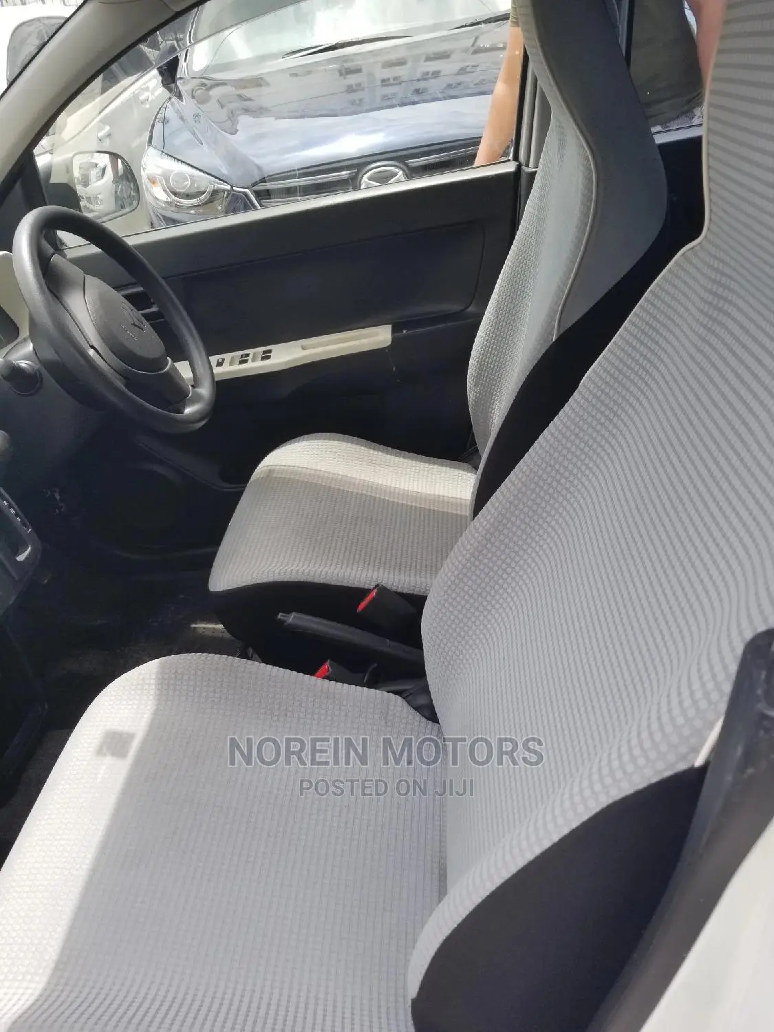 Suzuki Alto 2014 White