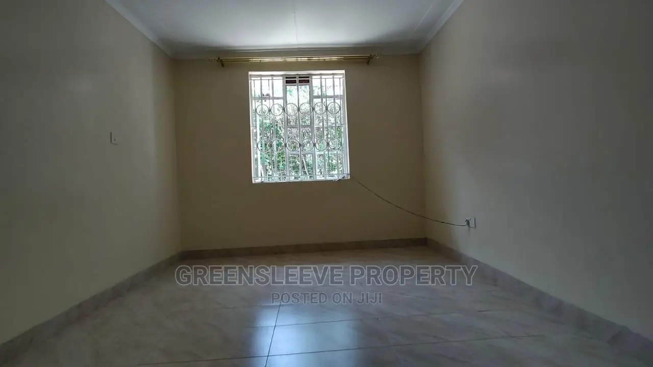 3bdrm Bungalow in Mangari Roads Karen, Hardy for Rent