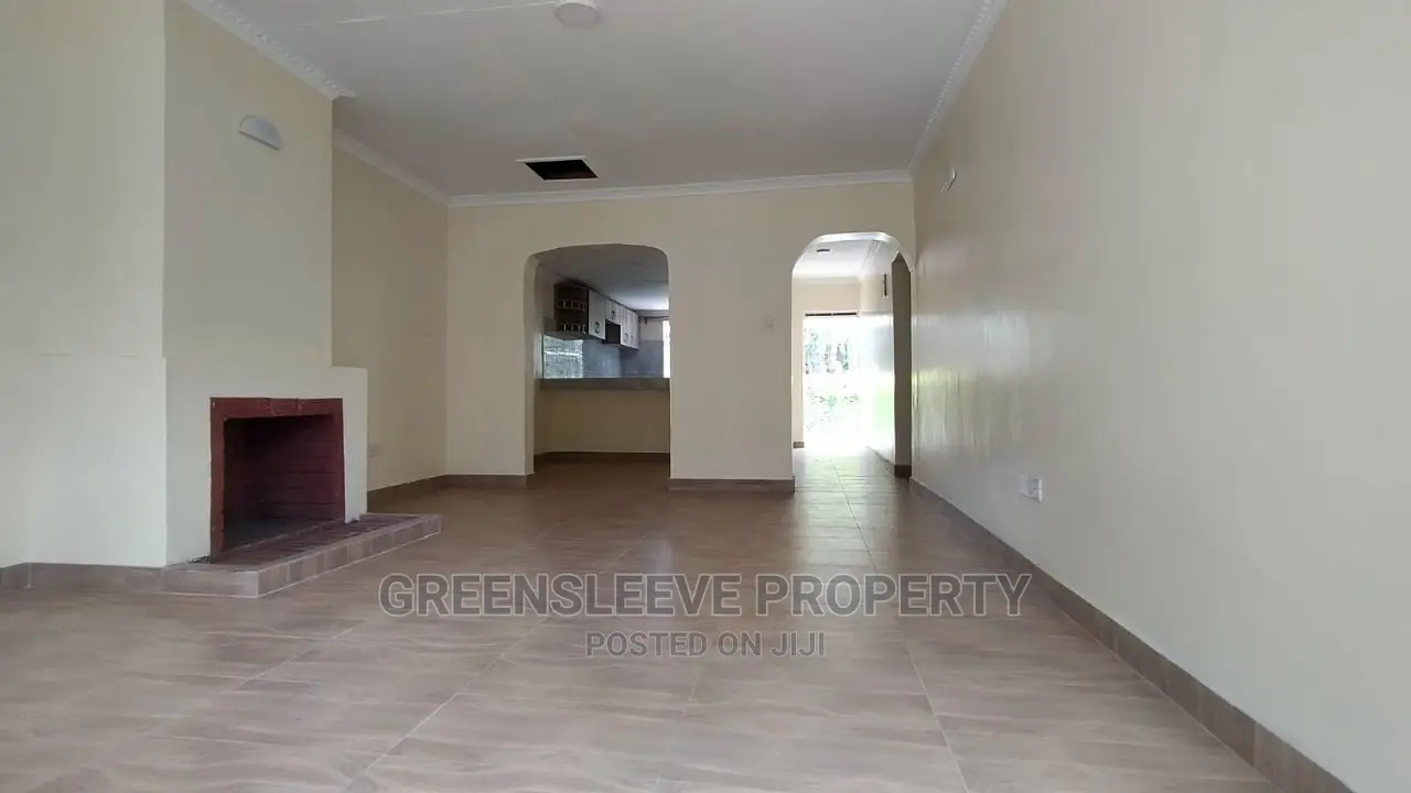 3bdrm Bungalow in Mangari Roads Karen, Hardy for Rent