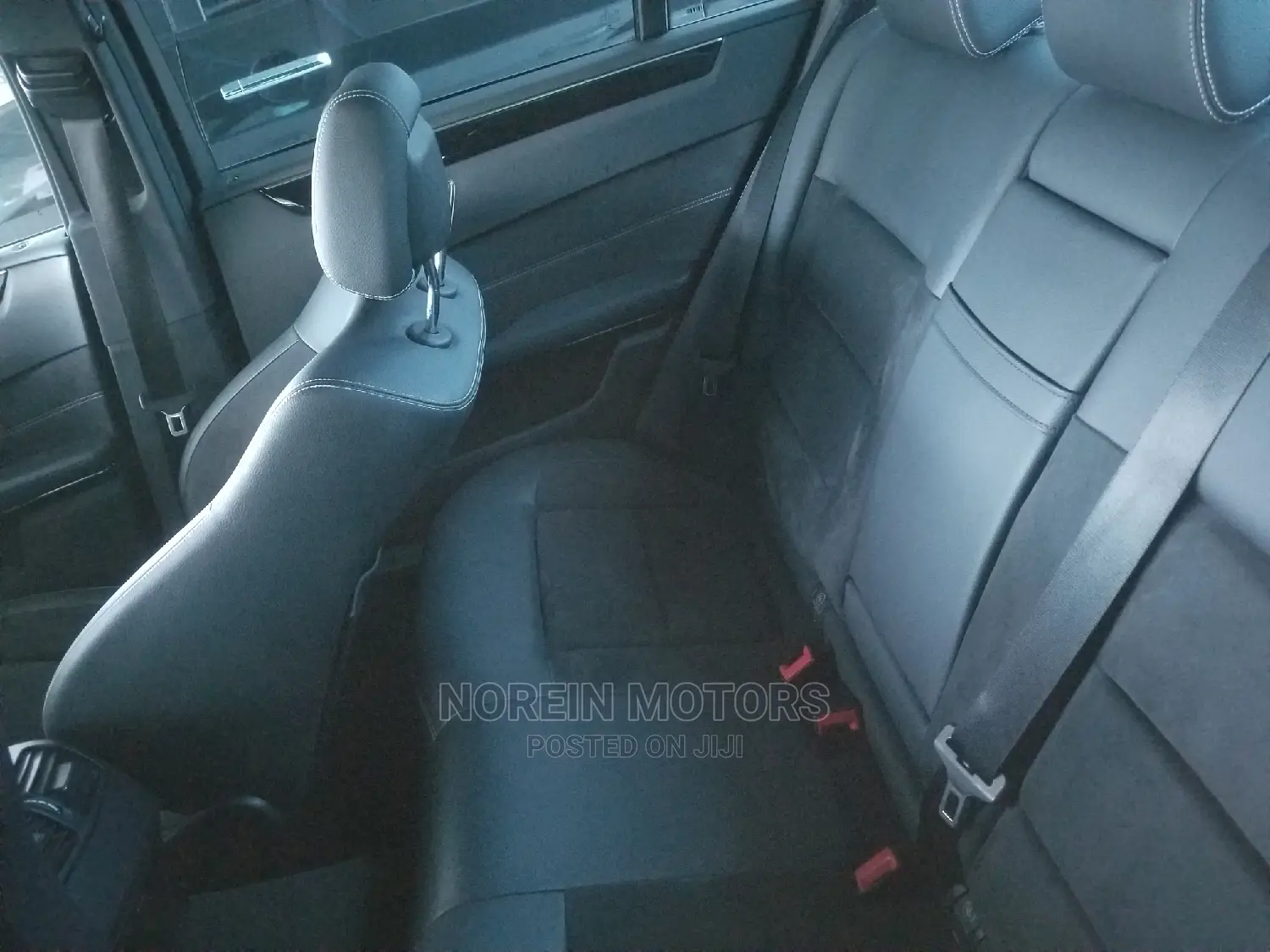 Mercedes-Benz E250 SV Premium 2014 Pearl