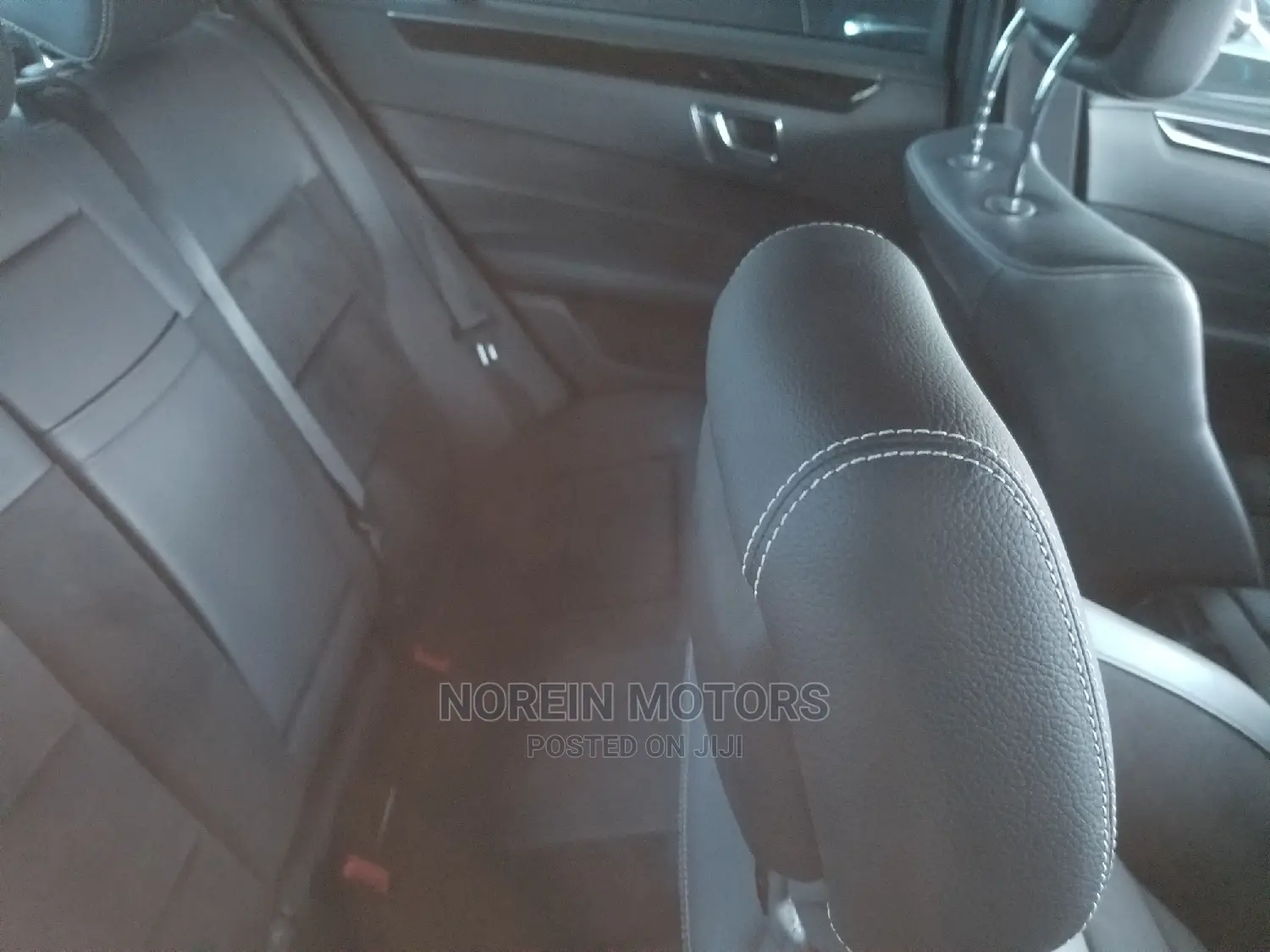 Mercedes-Benz E250 SV Premium 2014 Pearl