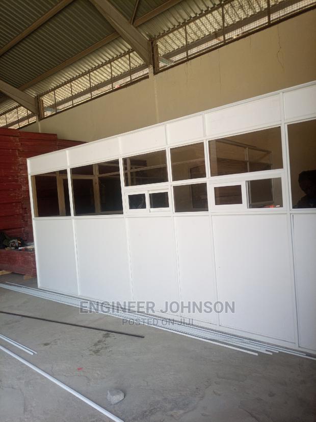 Aluminum and Glass Partitions