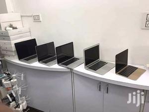 Laptop Apple MacBook Pro 4GB Intel Core i5 HDD 500GB