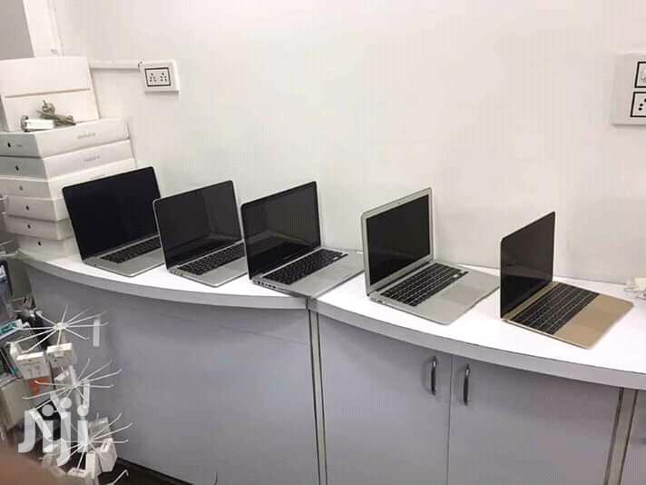 Laptop Apple MacBook Pro 4GB Intel Core i5 HDD 500GB