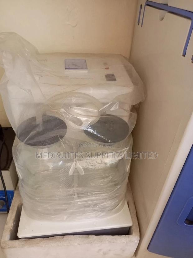 2 Bottle Suction Machine - thumbnail 2