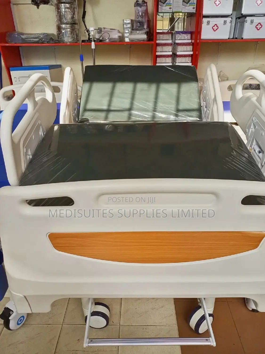 3 Crank Electric Bed