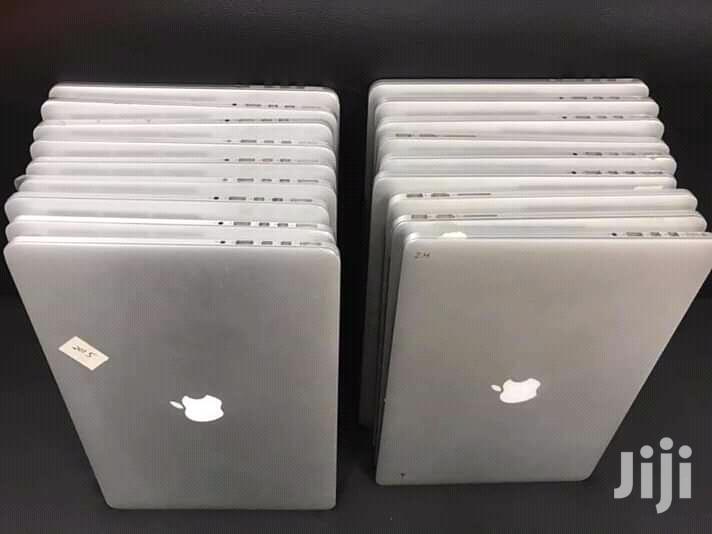 Laptop Apple MacBook Pro 4GB Intel Core i5 HDD 500GB