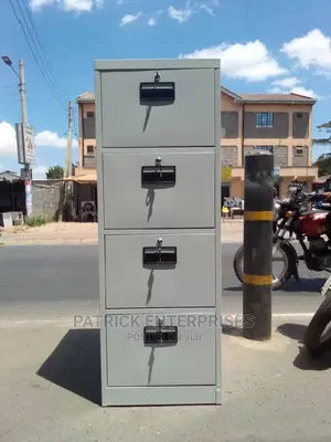 Metallic Filling Cabinet 4 Drawers