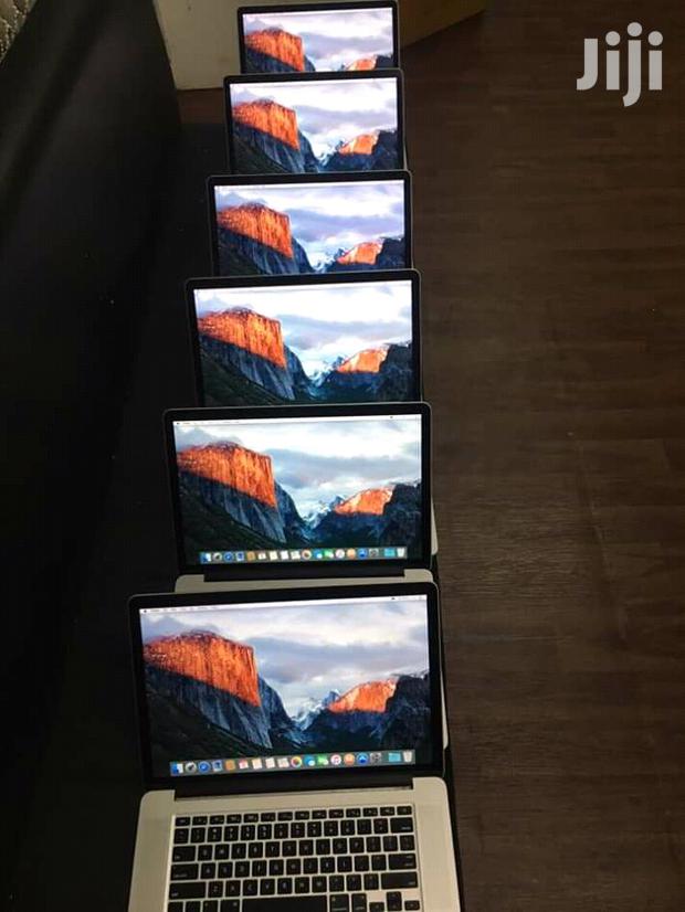 Laptop Apple MacBook Pro 4GB Intel Core i5 HDD 500GB