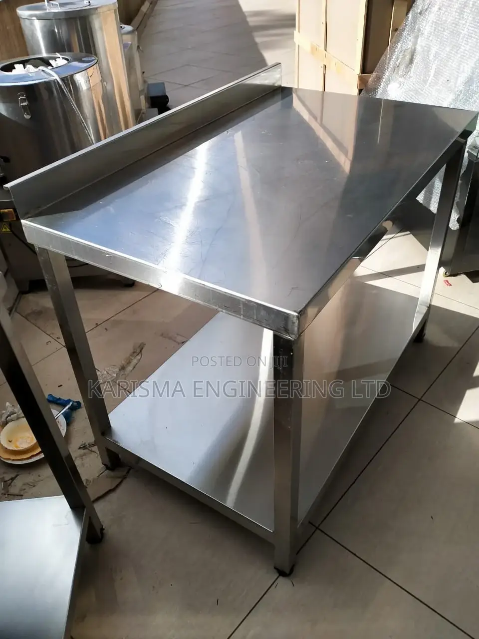 4ft by 2ft Working Table Top With Undershelf