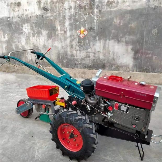 Diesel Tractorwith Sowing Basket - thumbnail 2