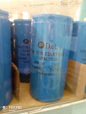 600 UF Capacitor - main view