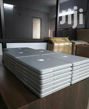 Laptop Apple MacBook Pro 4GB Intel Core i5 HDD 500GB