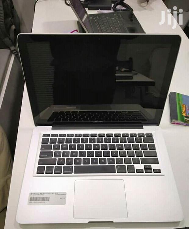 Laptop Apple MacBook Pro 4GB Intel Core i5 HDD 500GB