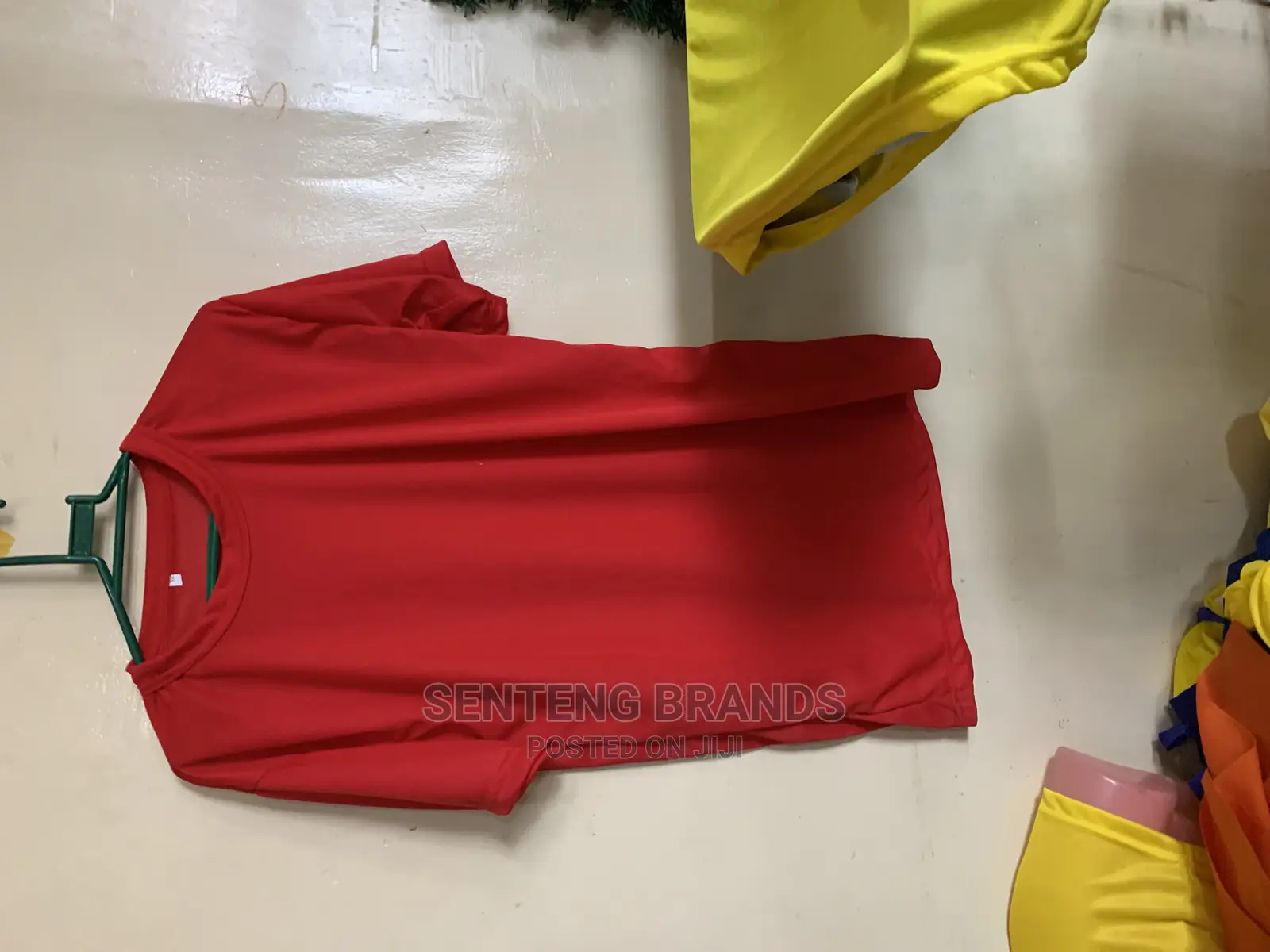 Plain Polyester Red Tshirt