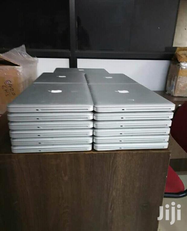 Laptop Apple MacBook Pro 4GB Intel Core i5 HDD 500GB - thumbnail 3