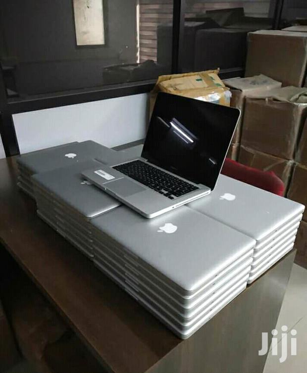 Laptop Apple MacBook Pro 4GB Intel Core i5 HDD 500GB - main view