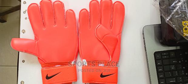 Nike Goalkeeper Gloves - thumbnail 2