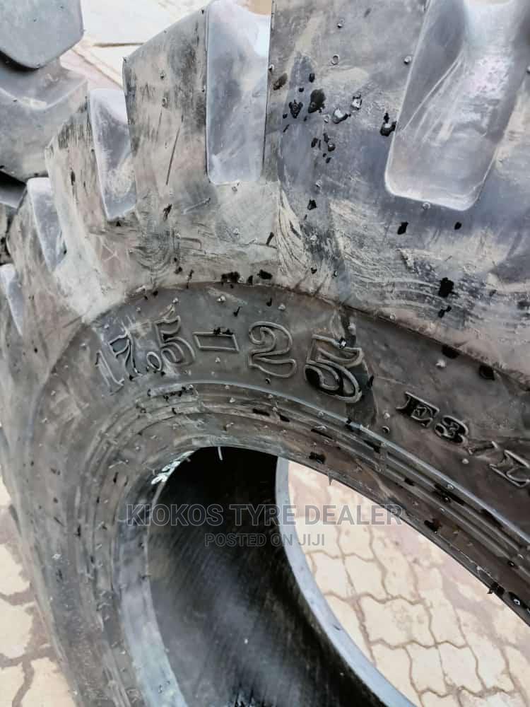 17.525 Tractor Tyre in Nairobi Central Vehicle Parts & Accessories