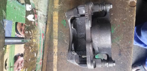 Toyota Townace Brake Caliper. - thumbnail 2