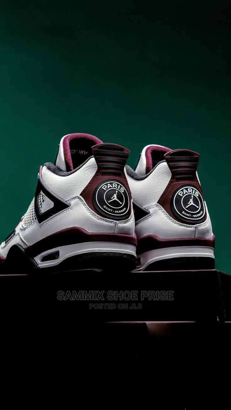 Jordan 4 PSG