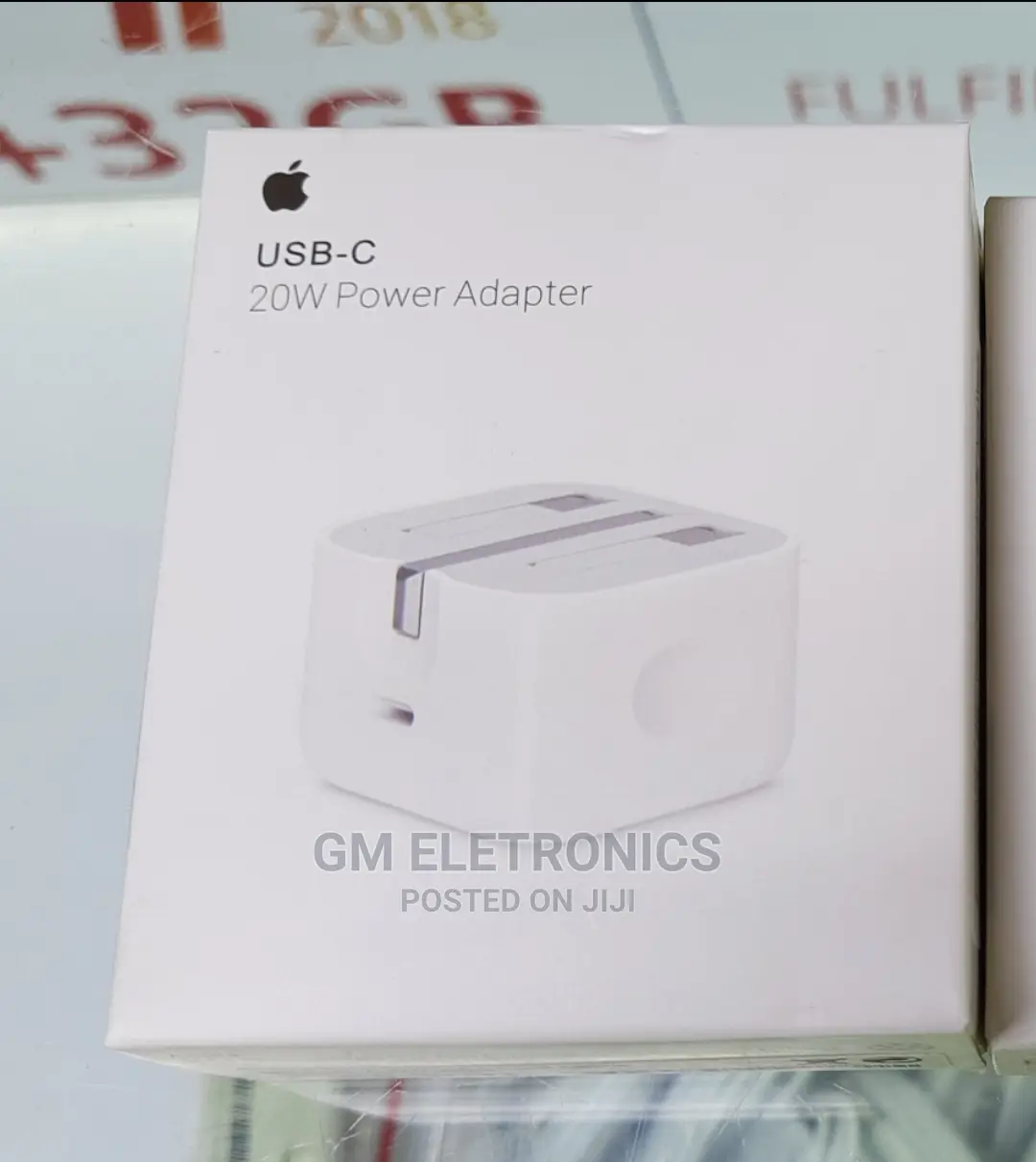 20 W Type-C iPhone Adapter .