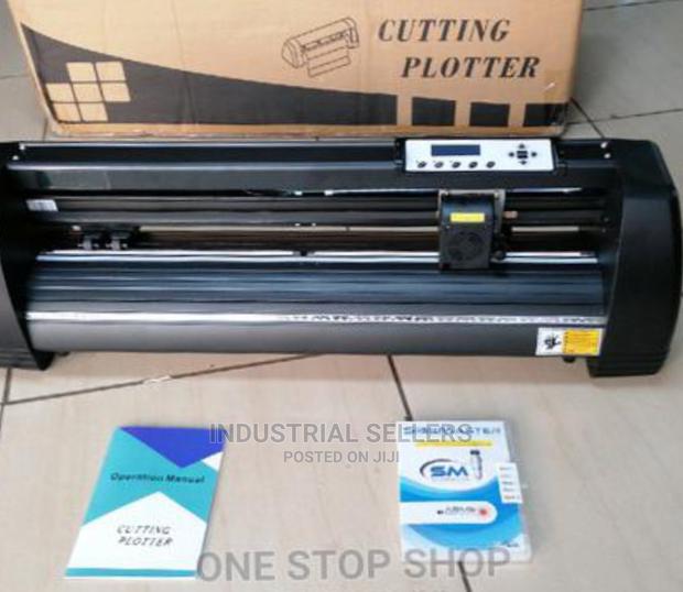 Accurate Plotter Vinyl Cutter 2ft in Stock - main view