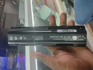 Battery HP New Battery