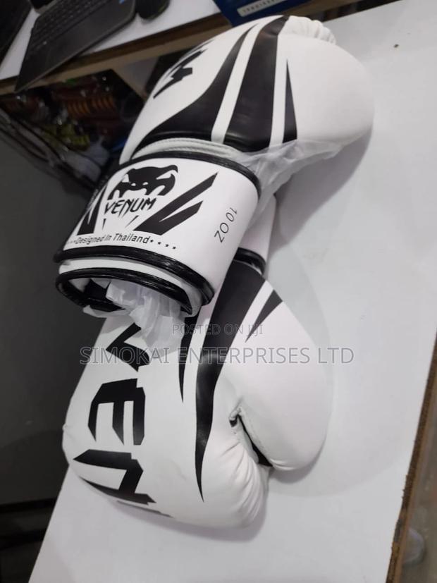 Boxing Gloves > Boxing Gloves