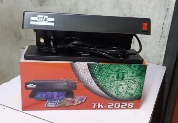 Local And Foreign Currencies Fake Currency Detectors