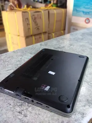 Laptop HP EliteBook 745 4GB AMD A8 HDD 500GB