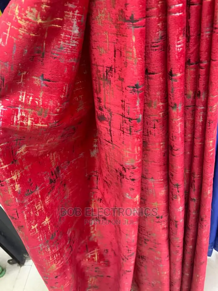 High Quality Home Curtains/Drapes