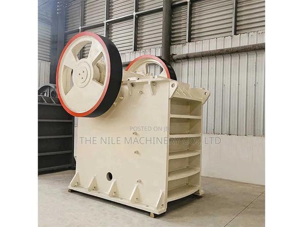 Mining Crushers Machine Manufacturer - main view