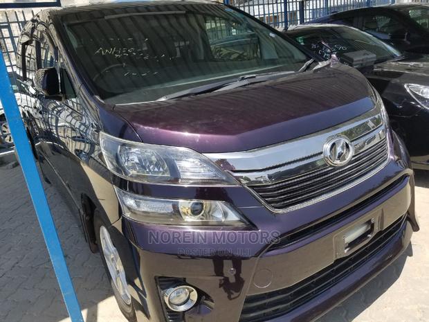 Toyota Vellfire 2014 Purple