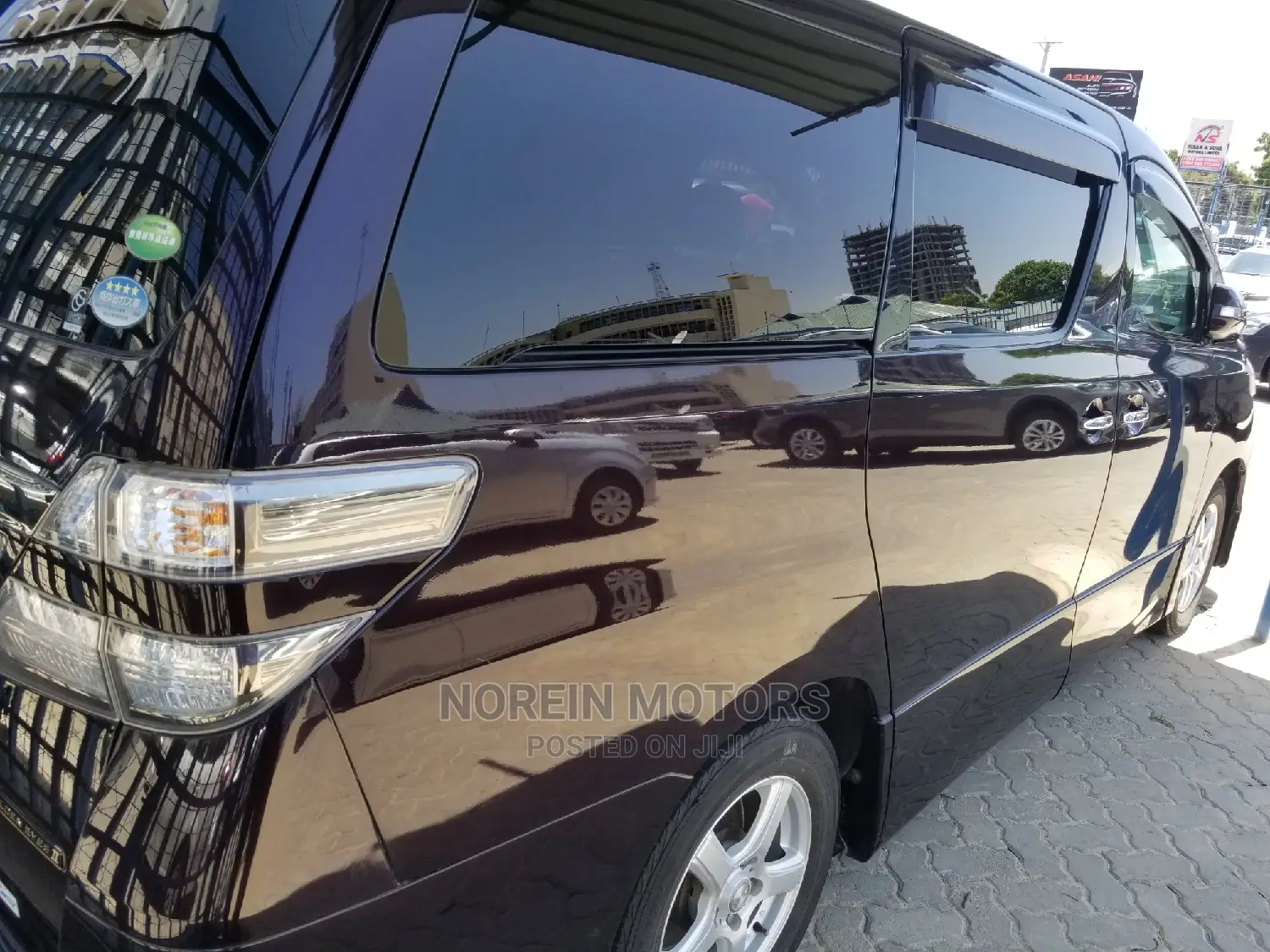Toyota Vellfire 2014 Purple