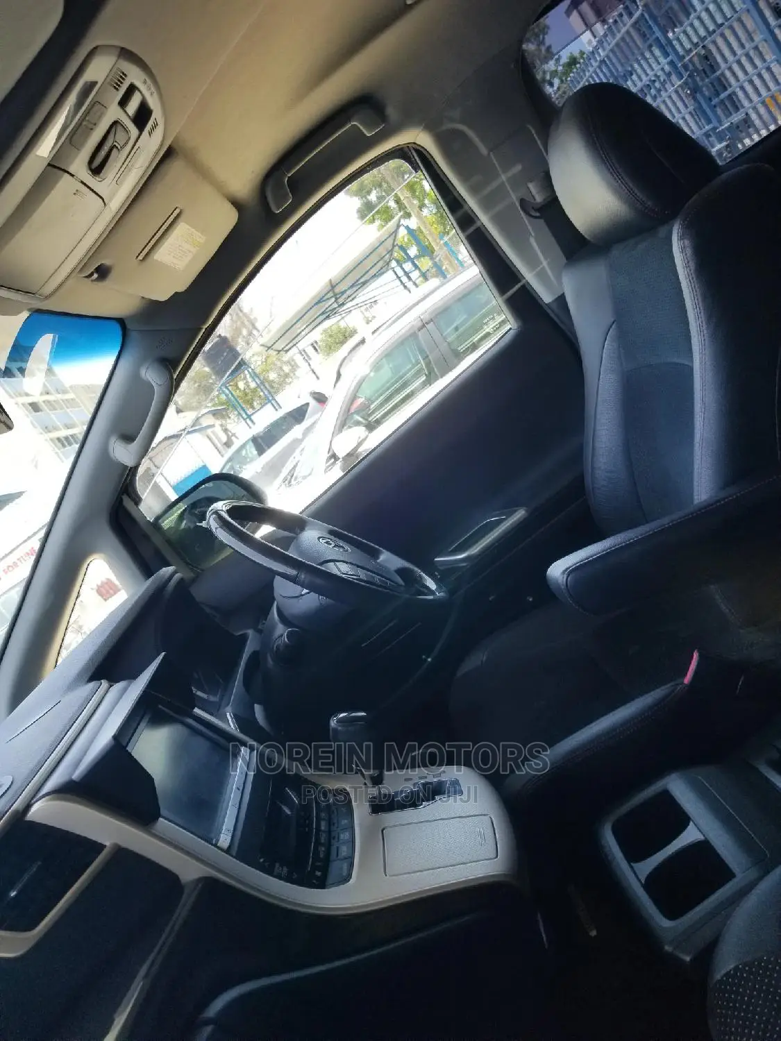 Toyota Vellfire 2014 Purple