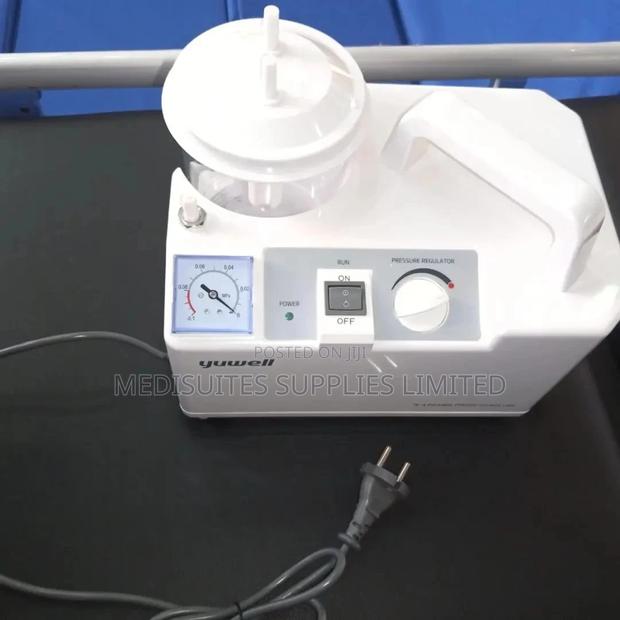 Yuwell 1bottle Suction Machine - thumbnail 2