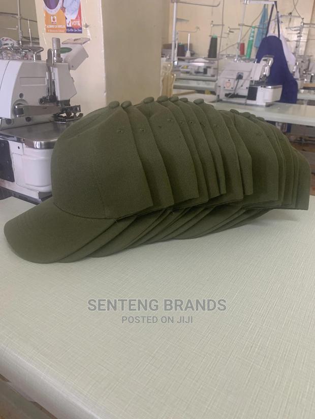 Best Quality Caps - thumbnail 3