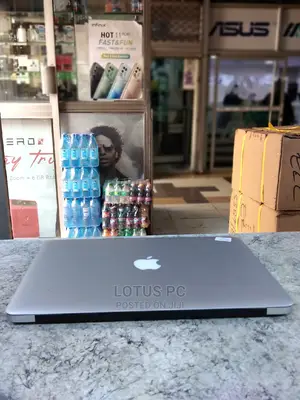 Laptop Apple MacBook 2015 8GB Intel Core I5 SSD 256GB