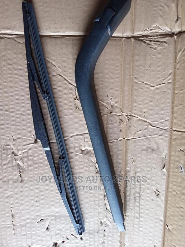 Probox/Vitz Arm Wiper With Blade