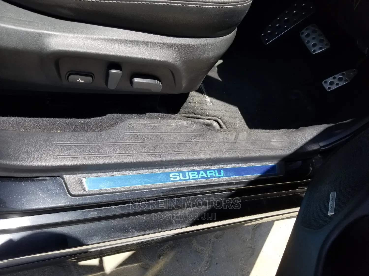 Subaru Legacy 2015 Green
